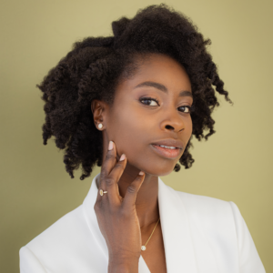 Deze sieraden van Minioro zijn gemaakt van 14 karaats goud. De sieraden kunnen worden afgewerkt met prachtige diamanten. Zo heb je echt een uniek en persoonlijk sieraad.