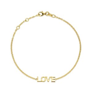 Deze sieraden van Minioro zijn gemaakt van 14 karaats goud. Ze zijn afgewerkt met prachtige diamanten. Deze sieraden kan je personaliseren met een naam of initiaal. Zo heb je echt een uniek en persoonlijk sieraad.