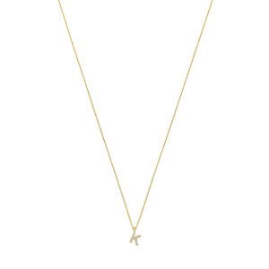 Deze ketting van Minioro is van 14 karaat goud. De ketting is afgewerkt met prachtige diamanten en heeft een initiaal. Hierdoor is het echt een speciaal en uniek cadeau.