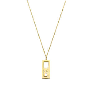 Deze ketting van Minioro is van 14 karaat goud. In de ze bedel is een initiaal verwerkt. De bedel kan ook afgewerkt worden met diamanten. Zo heb je echt een persoonlijk en uniek sieraad.